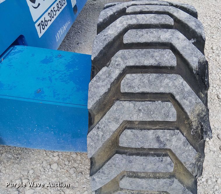 image for item EC3796 2014 Genie Z-60/34 boom lift