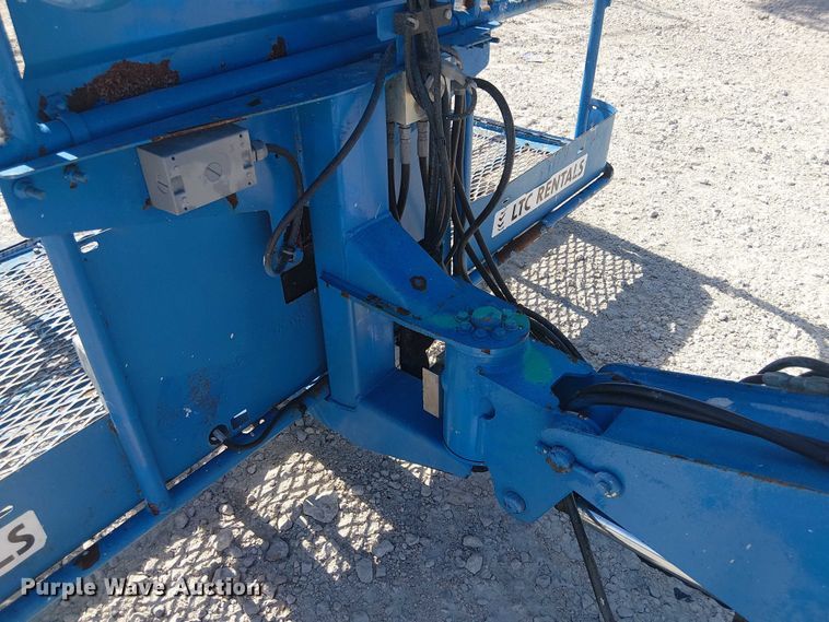 image for item EC3797 2014 Genie Z-60/34 boom lift