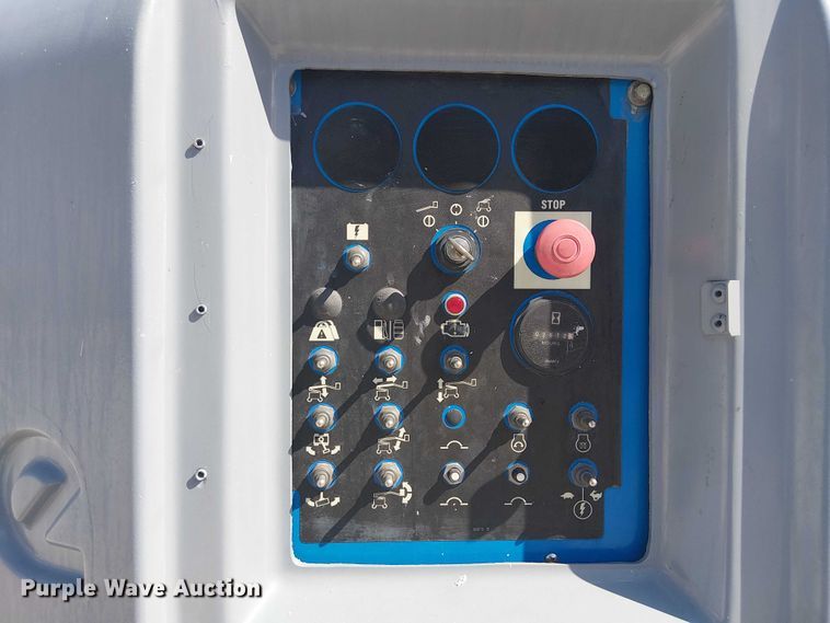 image for item EC3797 2014 Genie Z-60/34 boom lift