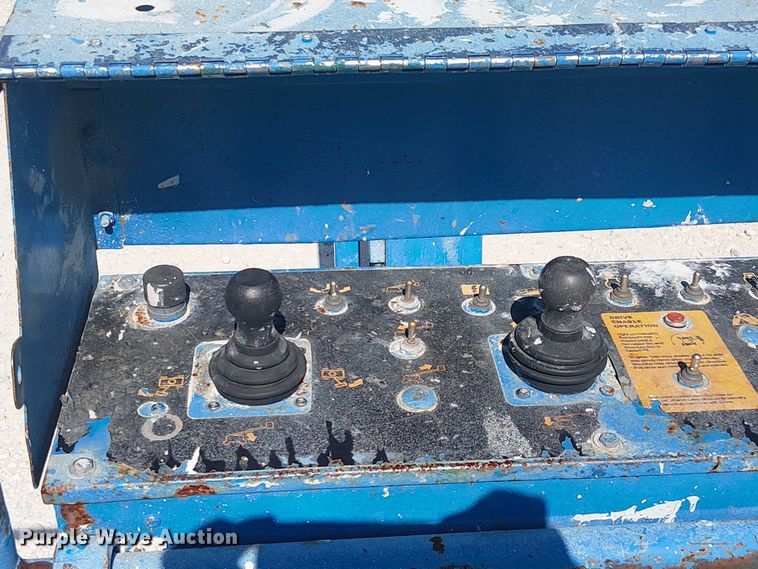 image for item EC3797 2014 Genie Z-60/34 boom lift