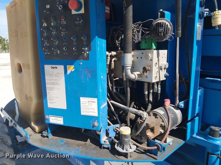 image for item EC3797 2014 Genie Z-60/34 boom lift