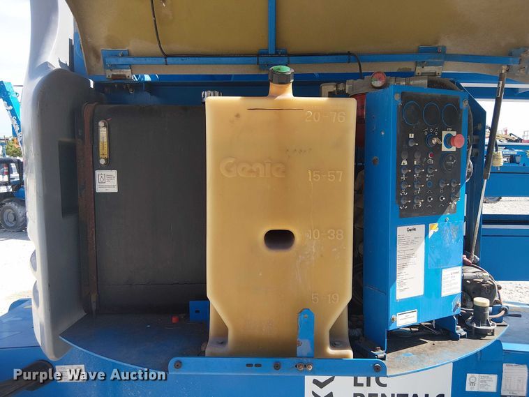 image for item EC3797 2014 Genie Z-60/34 boom lift