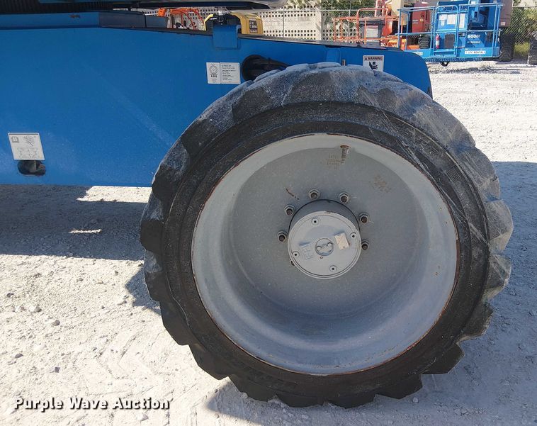 image for item EC3797 2014 Genie Z-60/34 boom lift