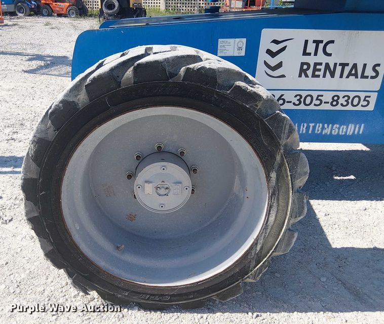 image for item EC3797 2014 Genie Z-60/34 boom lift