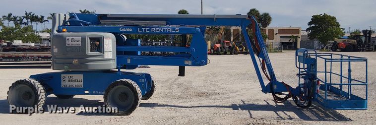 image for item EC3798 2013 Genie Z-60 boom lift