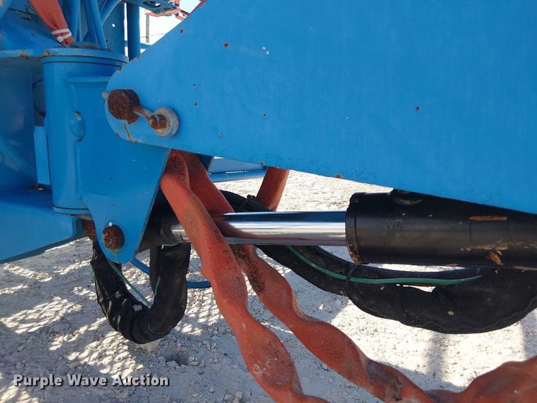 image for item EC3798 2013 Genie Z-60 boom lift