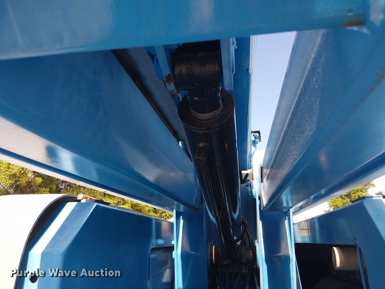 image for item EC3798 2013 Genie Z-60 boom lift