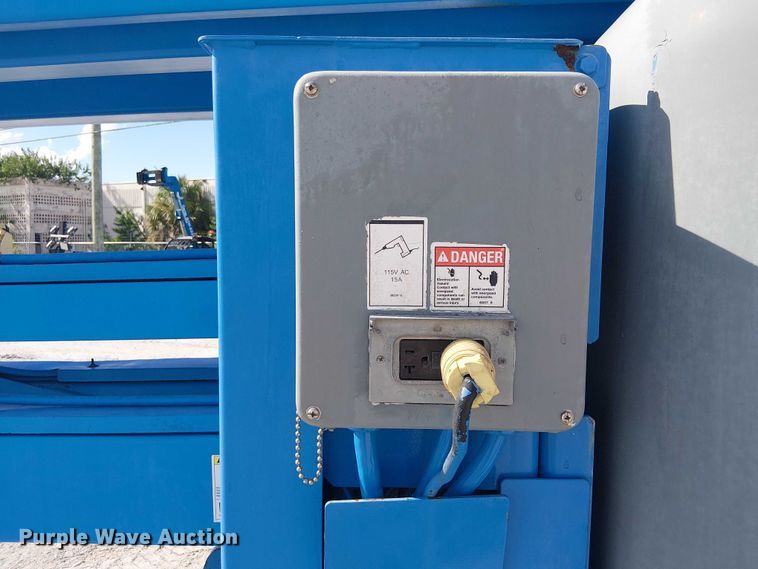 image for item EC3798 2013 Genie Z-60 boom lift