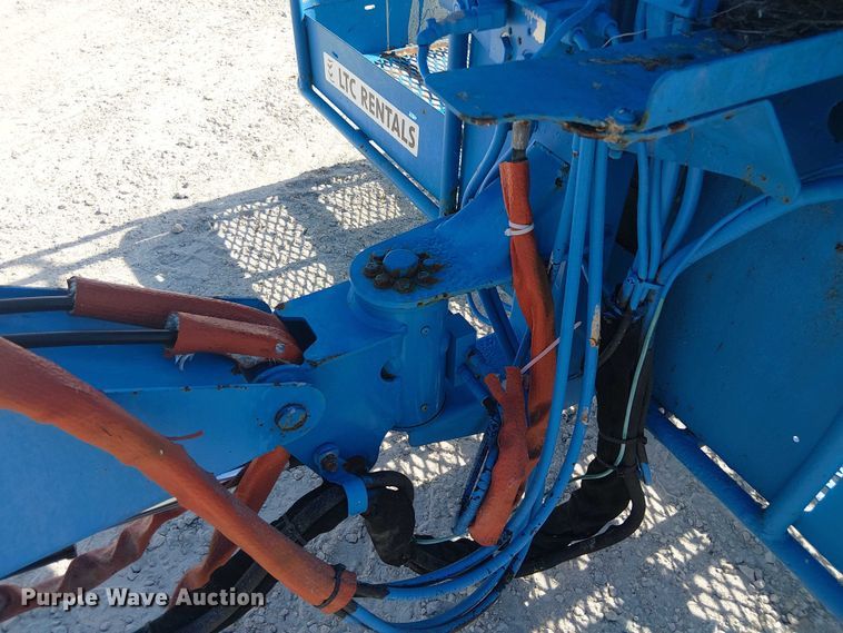 image for item EC3798 2013 Genie Z-60 boom lift