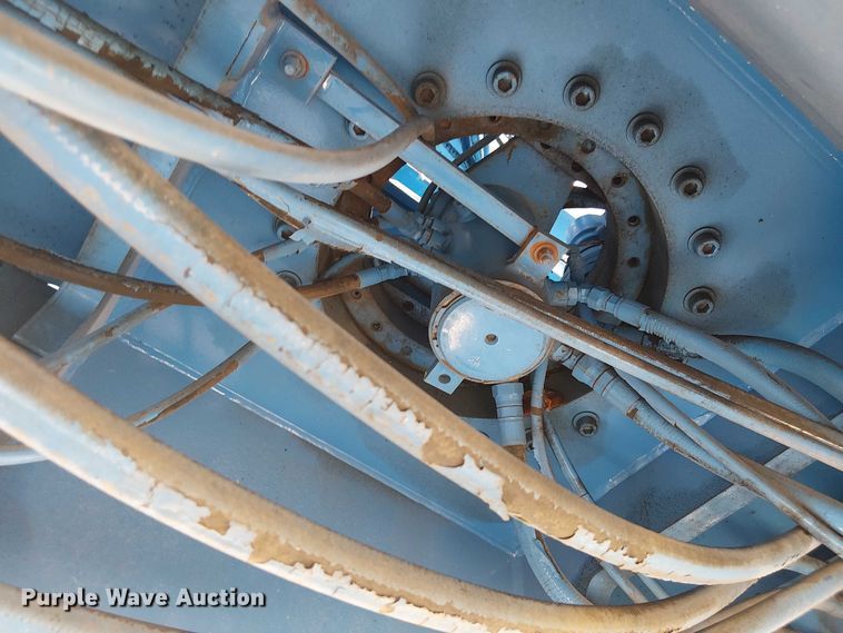 image for item EC3798 2013 Genie Z-60 boom lift