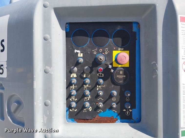 image for item EC3798 2013 Genie Z-60 boom lift