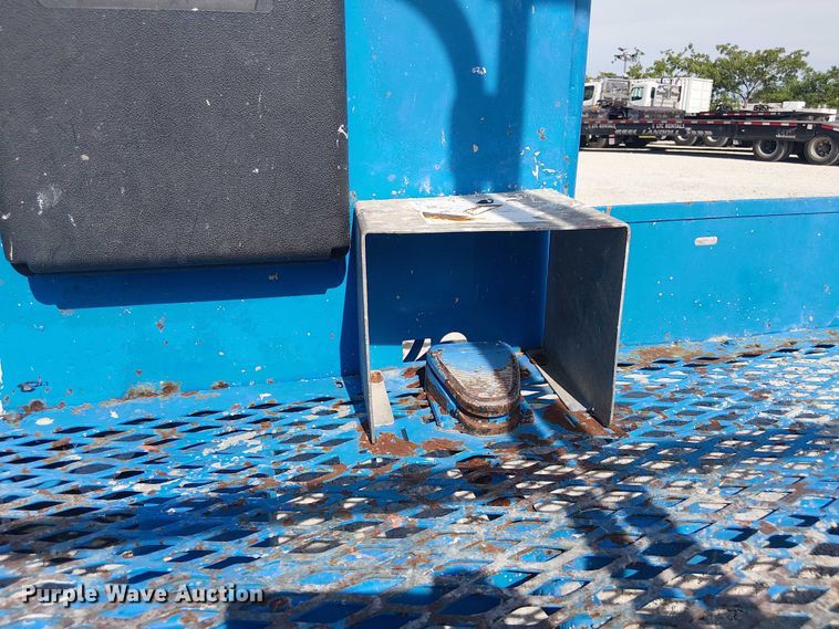 image for item EC3798 2013 Genie Z-60 boom lift