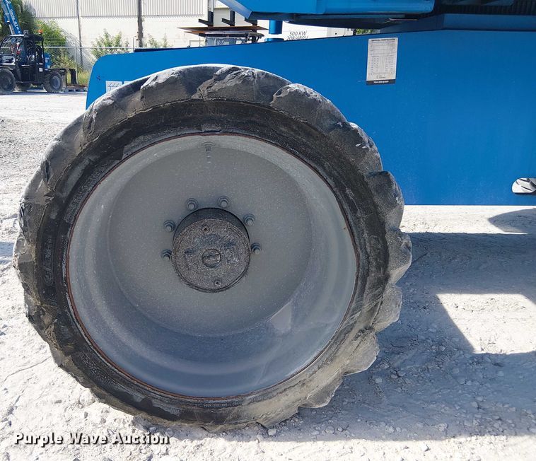 image for item EC3798 2013 Genie Z-60 boom lift