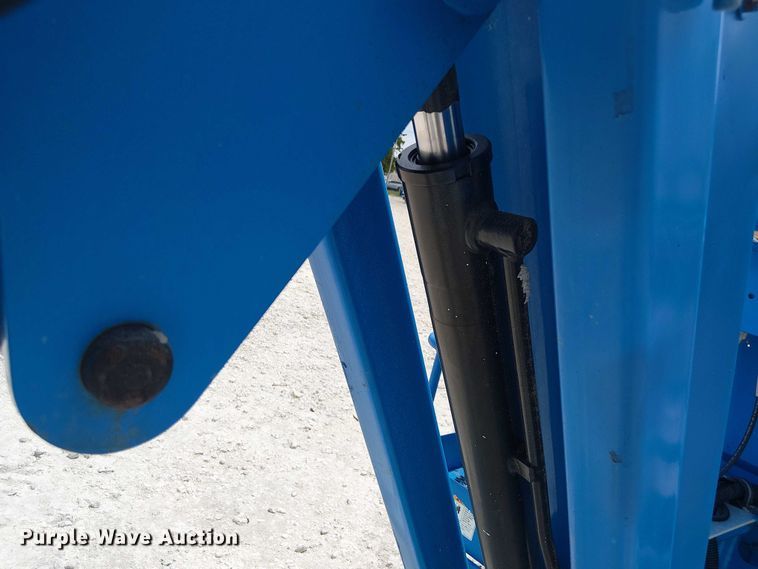 image for item EC3799 2013 Genie Z-45/25J boom lift