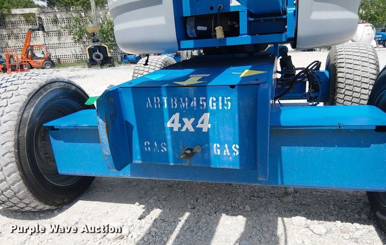 image for item EC3799 2013 Genie Z-45/25J boom lift