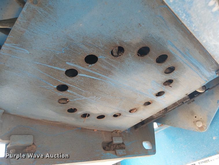 image for item EC3799 2013 Genie Z-45/25J boom lift