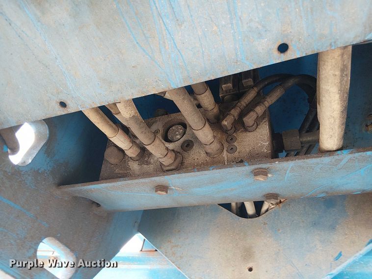 image for item EC3799 2013 Genie Z-45/25J boom lift