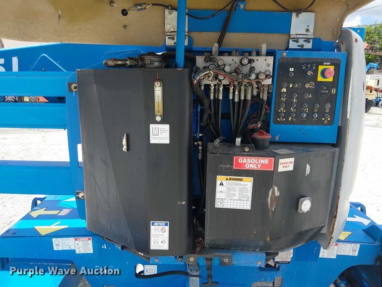 image for item EC3799 2013 Genie Z-45/25J boom lift