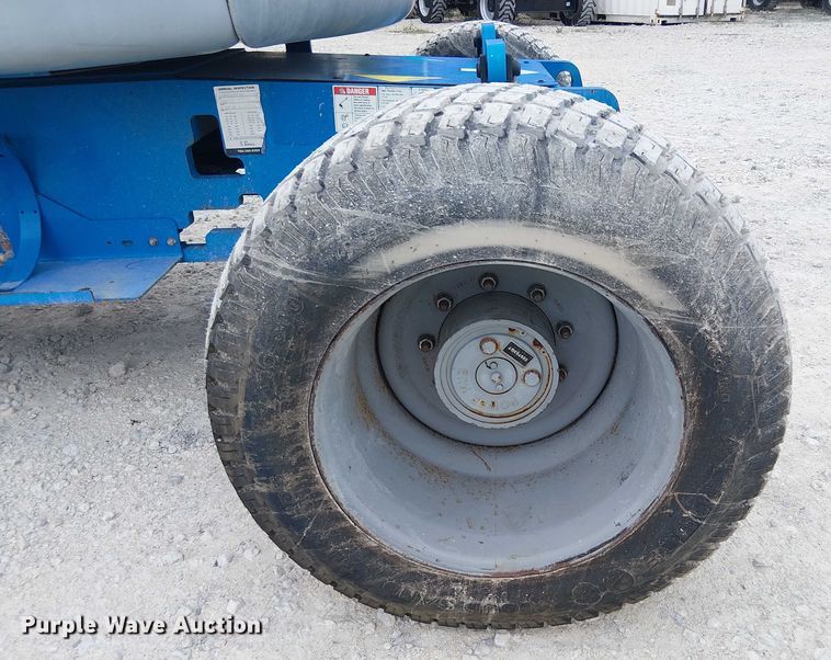 image for item EC3799 2013 Genie Z-45/25J boom lift