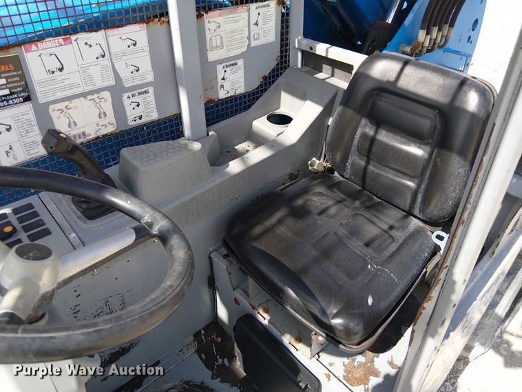 image for item EC3800 2012 Genie GTH-5519 telehandler