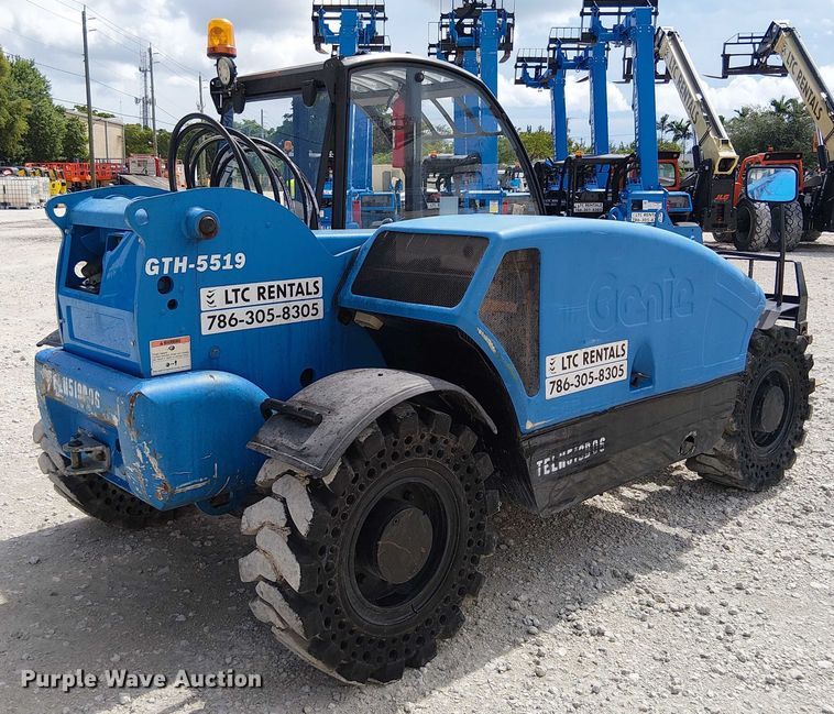 image for item EC3801 2016 Genie GTH5519 telehandler