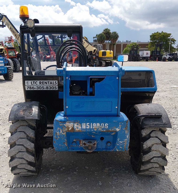 image for item EC3801 2016 Genie GTH5519 telehandler