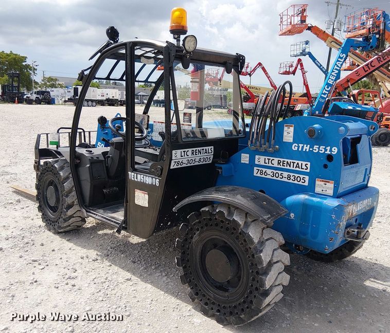 image for item EC3801 2016 Genie GTH5519 telehandler