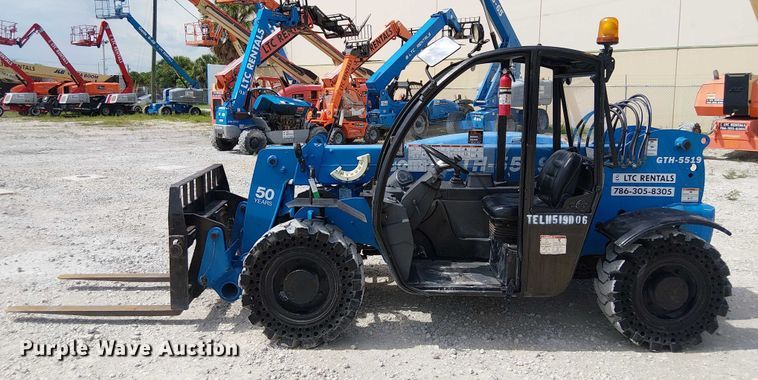 image for item EC3801 2016 Genie GTH5519 telehandler