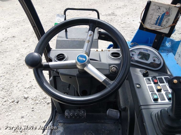 image for item EC3801 2016 Genie GTH5519 telehandler