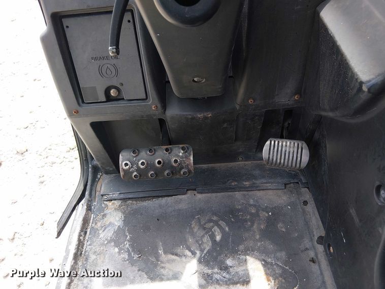 image for item EC3801 2016 Genie GTH5519 telehandler