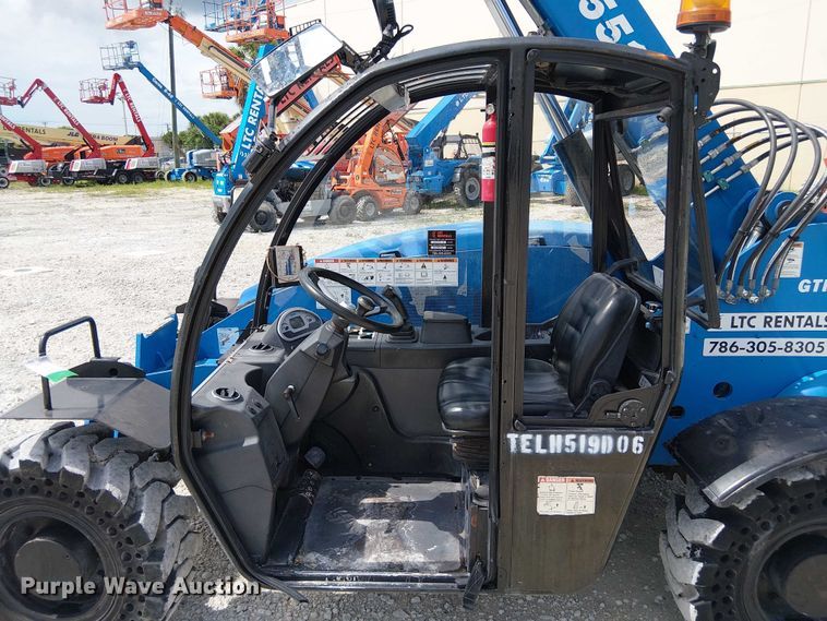 image for item EC3801 2016 Genie GTH5519 telehandler
