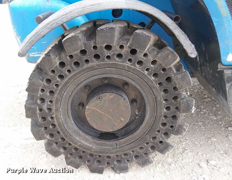 image for item EC3801 2016 Genie GTH5519 telehandler