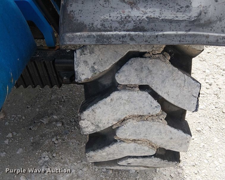 image for item EC3801 2016 Genie GTH5519 telehandler