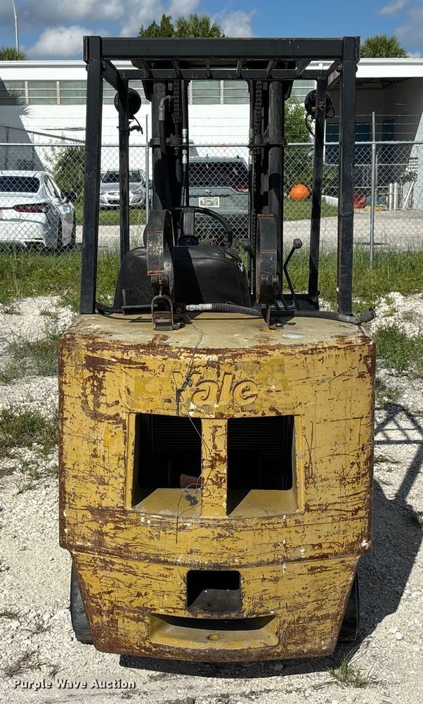 image for item EC3806 Yale GLC050DENUAE083 forklift
