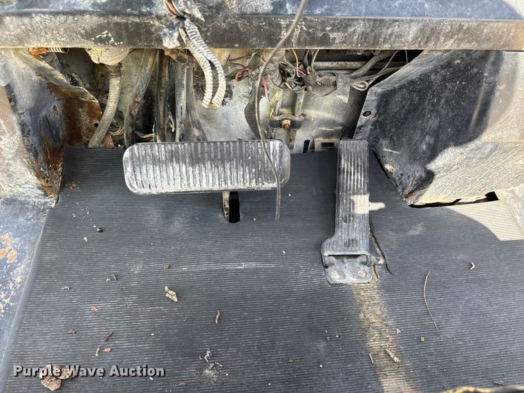 image for item EC3806 Yale GLC050DENUAE083 forklift