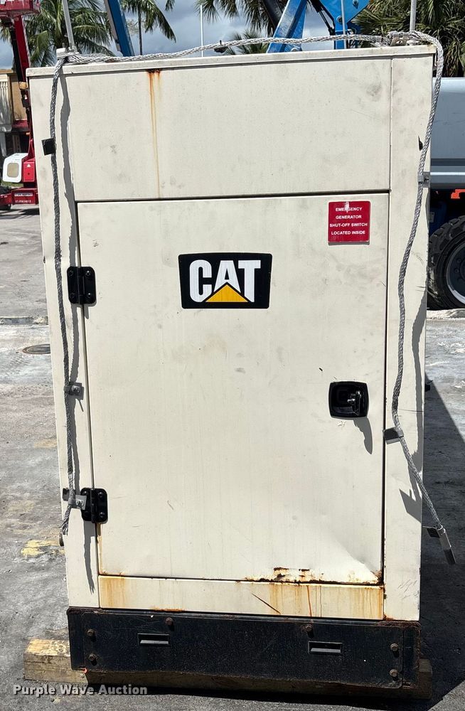 image for item EC3809 2018 Caterpillar DG150 generator