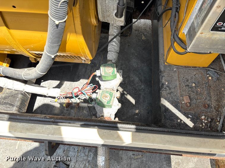 image for item EC3809 2018 Caterpillar DG150 generator