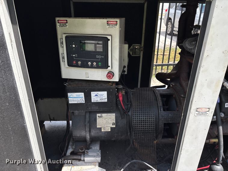 image for item EC3810 Lynx Power Systems 100SG generator