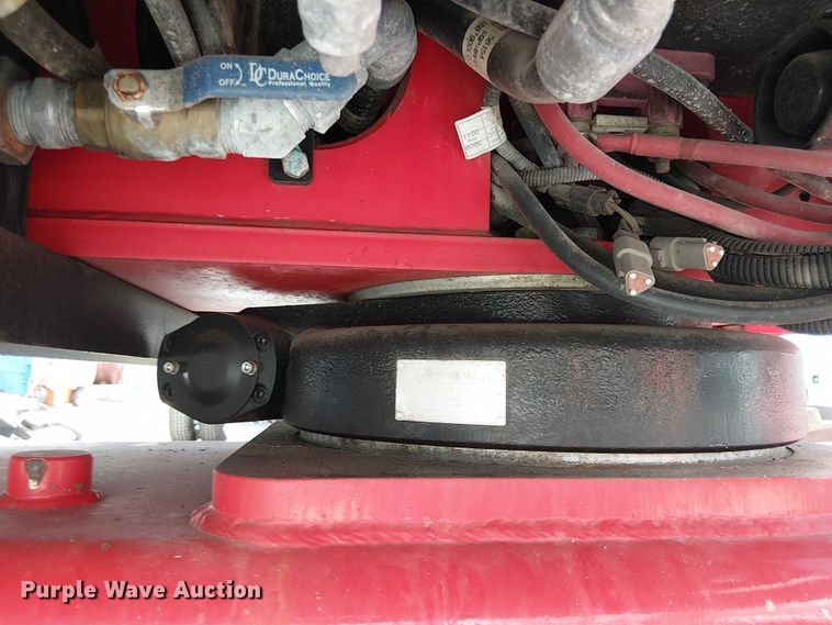 image for item EC3811 2023 MEC 34-J boom lift