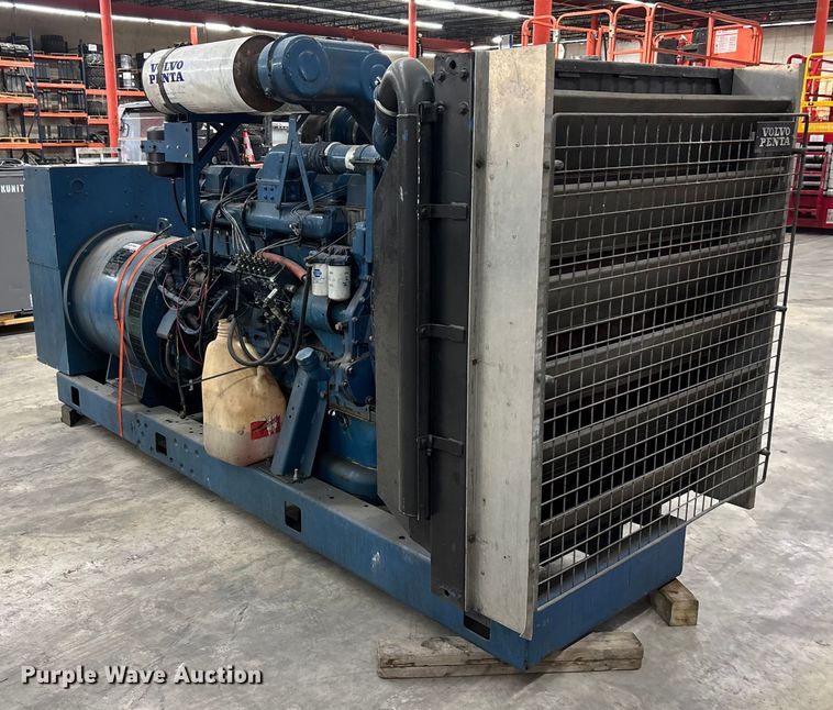 image for item EC3813 Magnamax 572RSL4027 generator