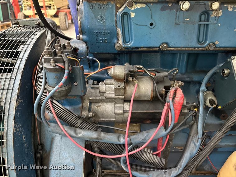 image for item EC3813 Magnamax 572RSL4027 generator