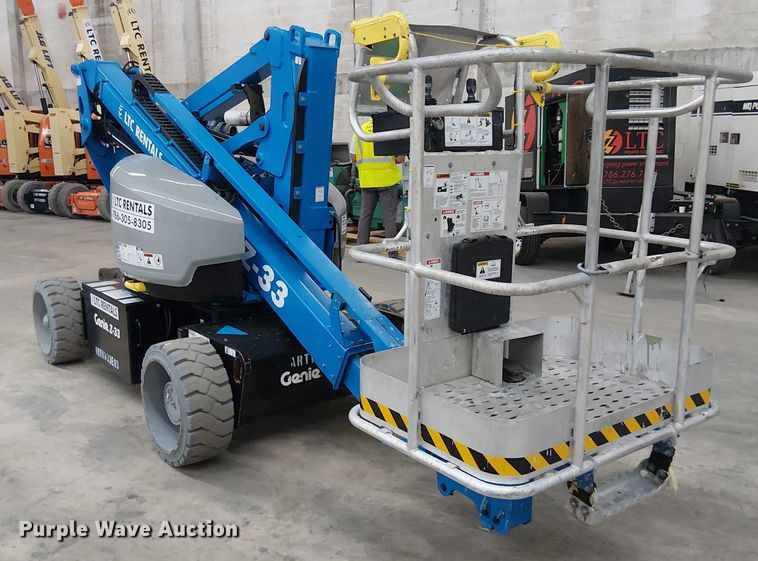 image for item EC3815 2021 Genie Z-33/18 boom lift