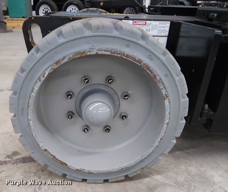 image for item EC3815 2021 Genie Z-33/18 boom lift