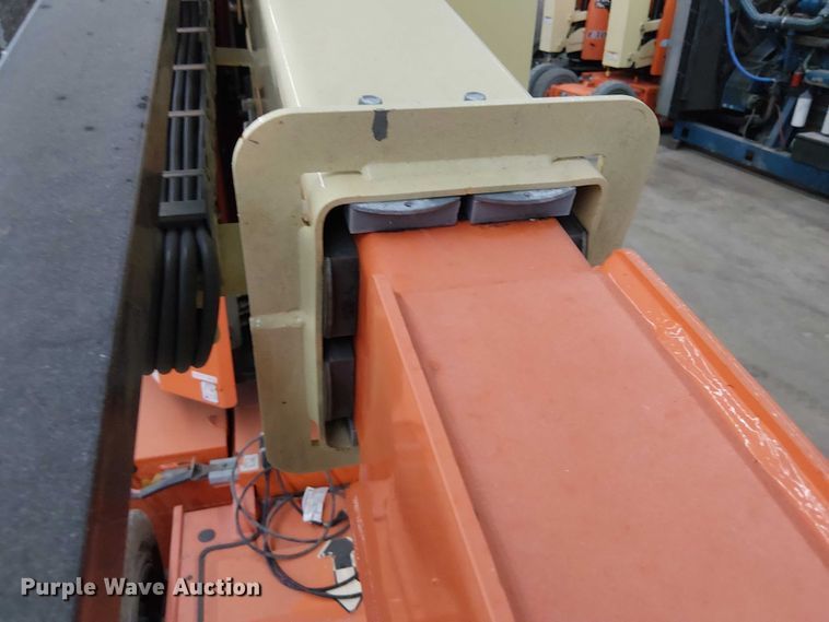 image for item EC3816 2022 JLG E300AJP boom lift