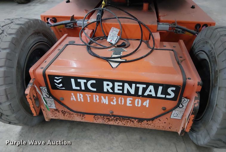 image for item EC3816 2022 JLG E300AJP boom lift
