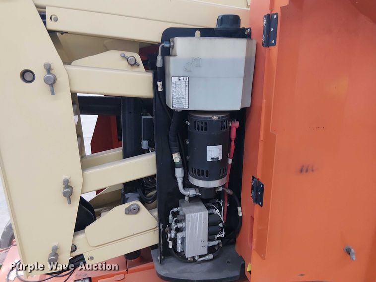 image for item EC3816 2022 JLG E300AJP boom lift
