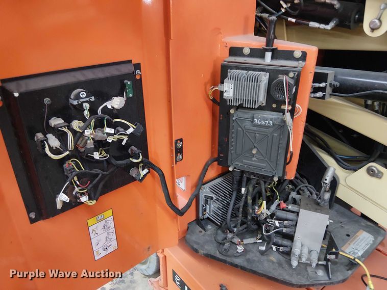 image for item EC3816 2022 JLG E300AJP boom lift