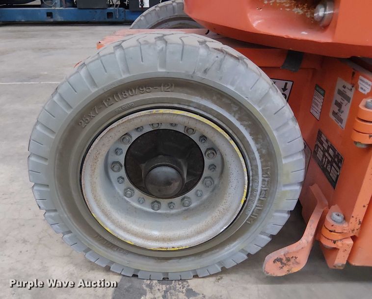 image for item EC3816 2022 JLG E300AJP boom lift