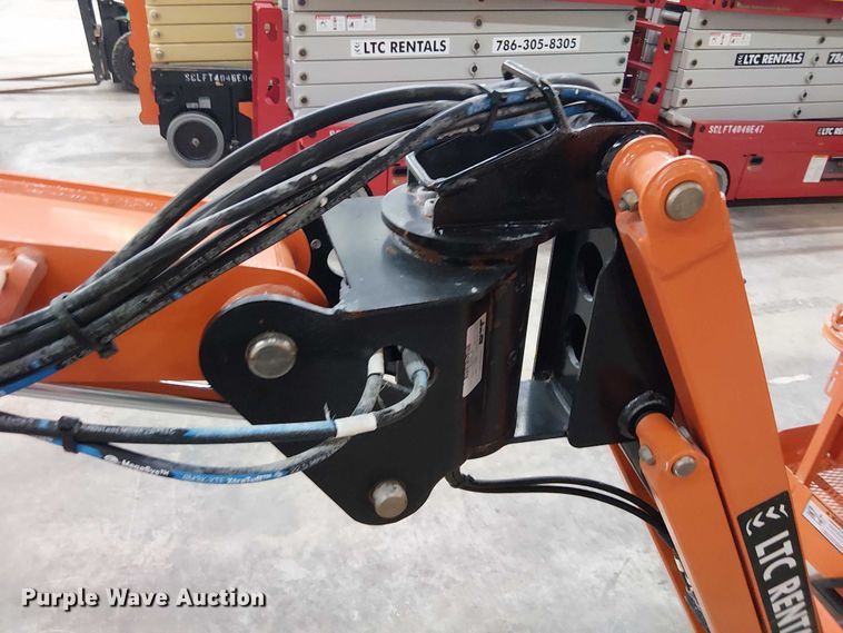 image for item EC3818 2022 JLG E300AJP boom lift