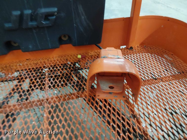 image for item EC3818 2022 JLG E300AJP boom lift